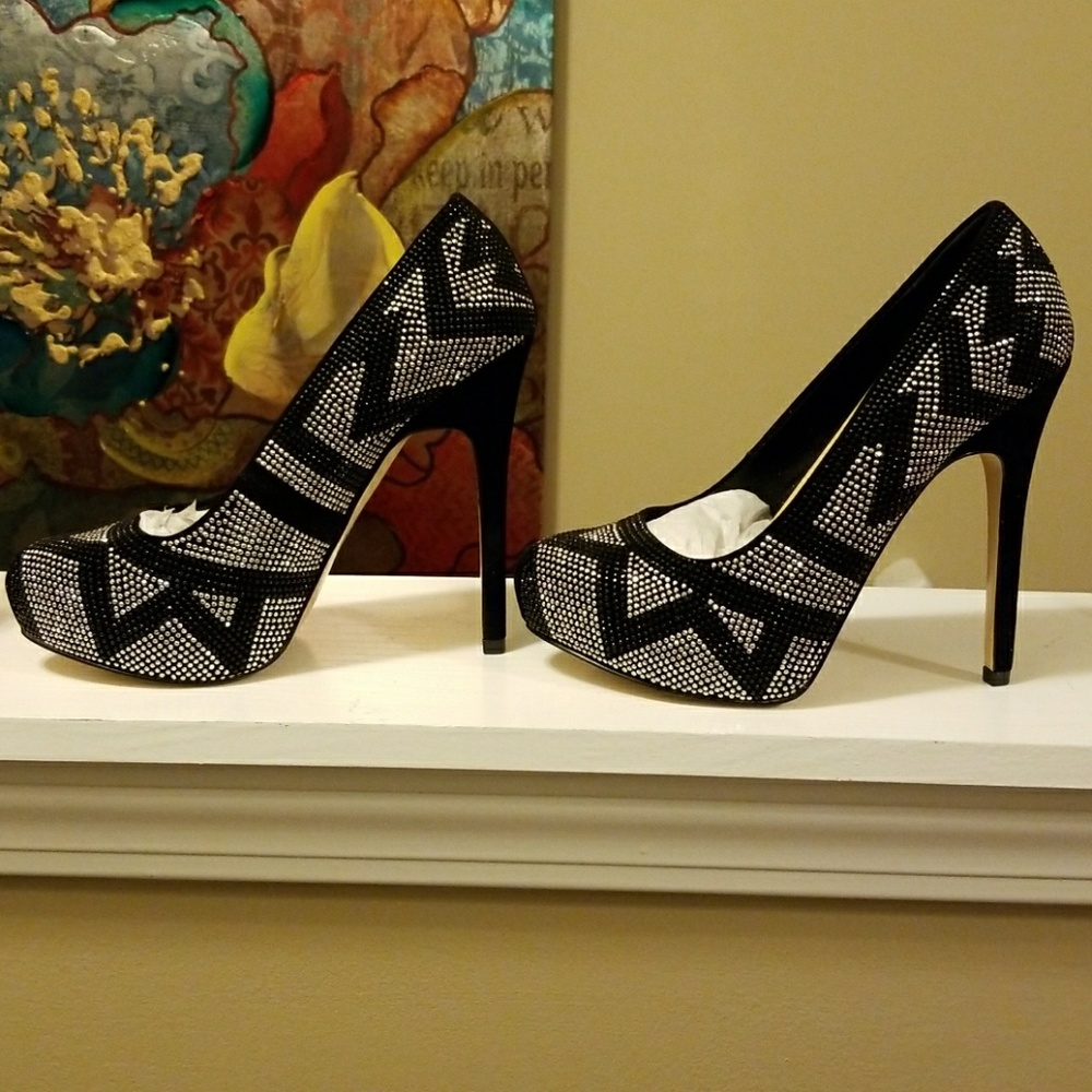 ALDOS Pumps - Picture 2 of 5
